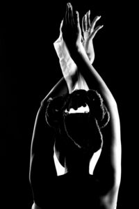 Article : La double vie d&rsquo;une &eacute;tudiante entrepreneure : entre r&ecirc;ves et d&eacute;fis